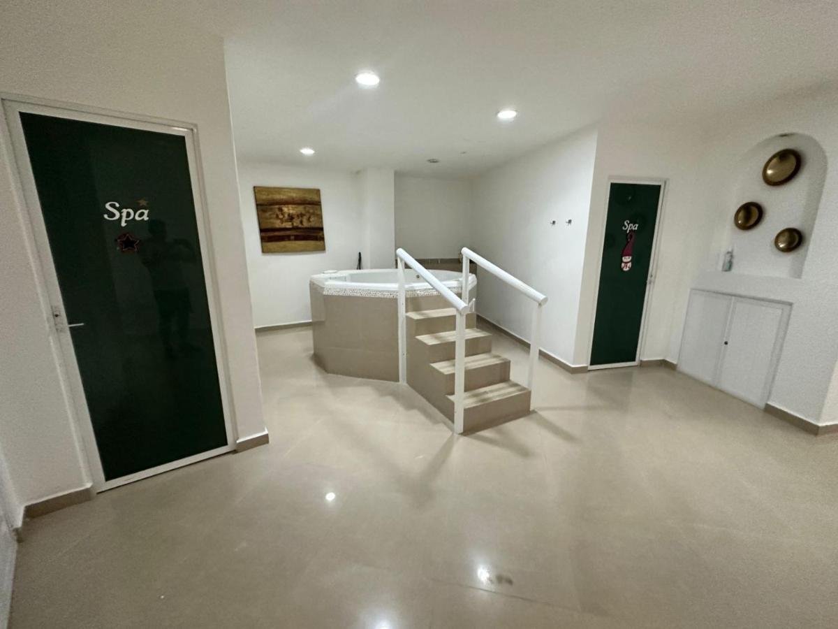 Comodo Departamento En Acapulco Diamante Lägenhet Exteriör bild
